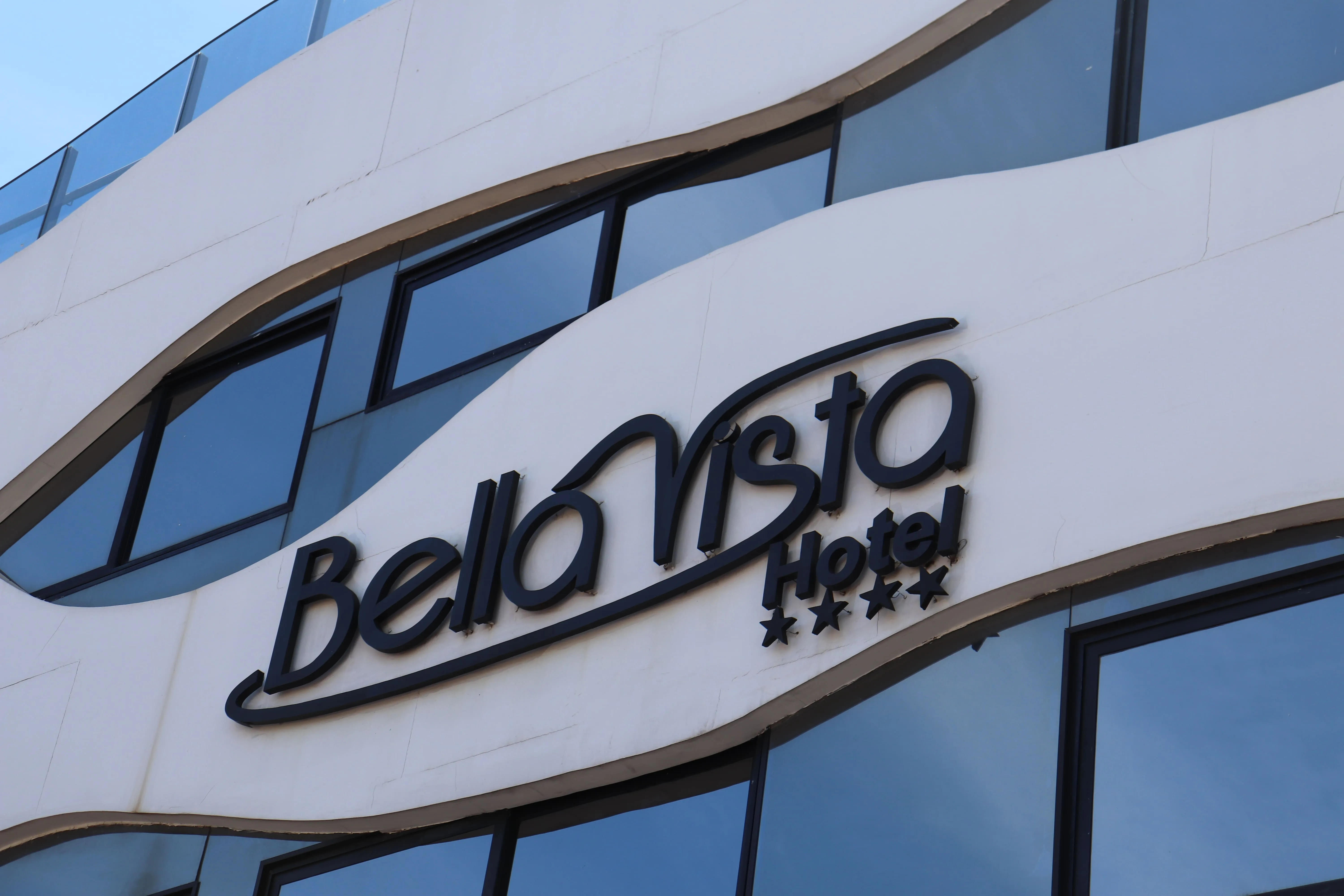 Portada BELLA VISTA HOTEL
