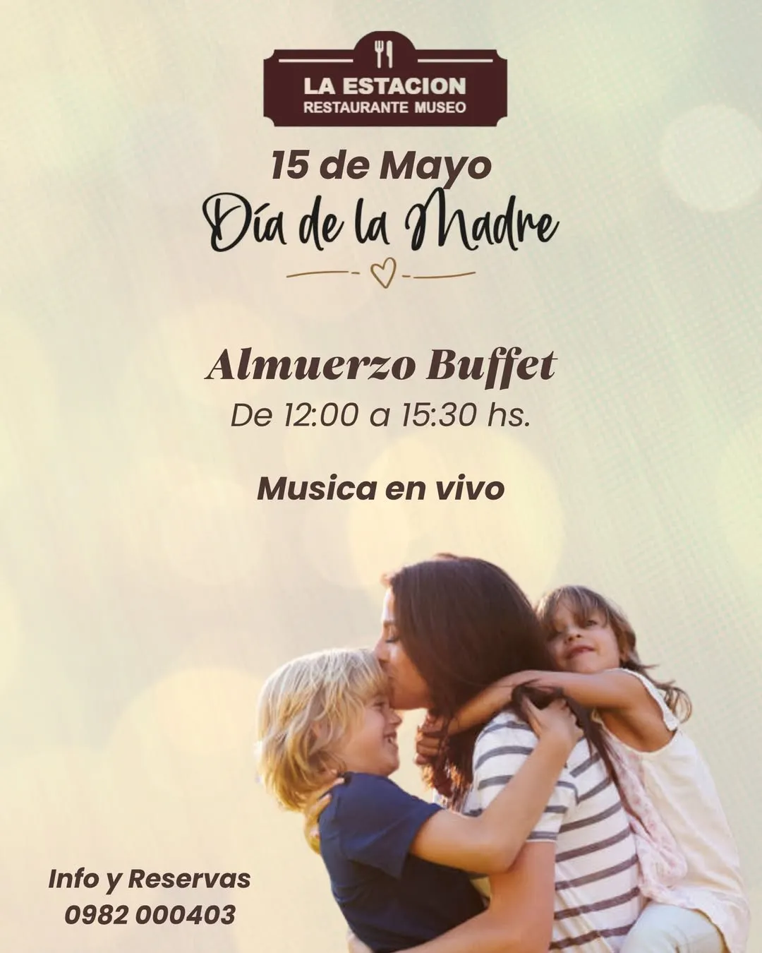 Fondo DIA DE LA MADRE EN EL RESTAURANTE LA ESTACION