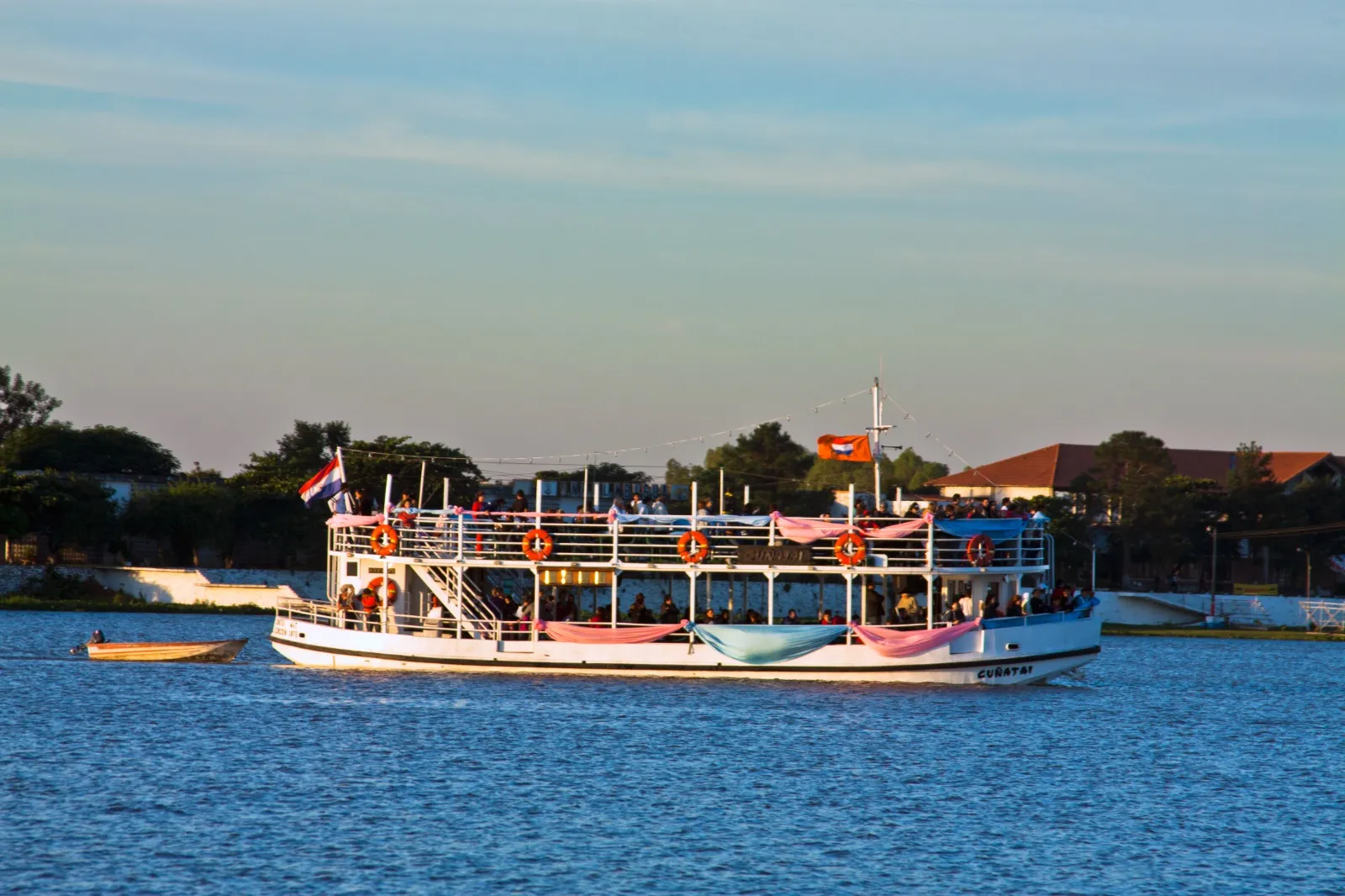 TURISMO FLUVIAL