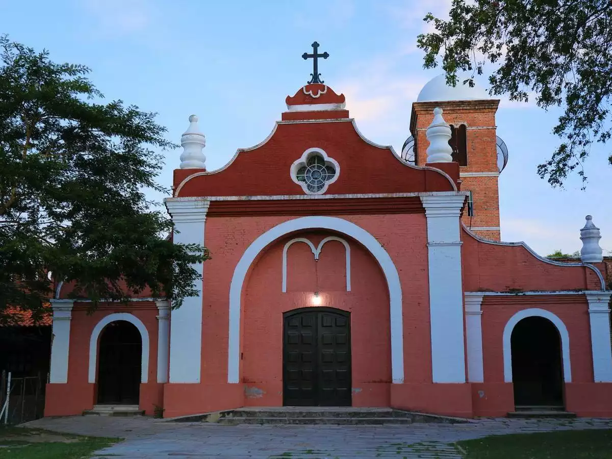 Portada Iglesia San Ramón Nonato