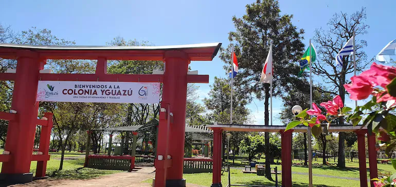 Portada PLAZA YGUAZU (LA AMISTAD)