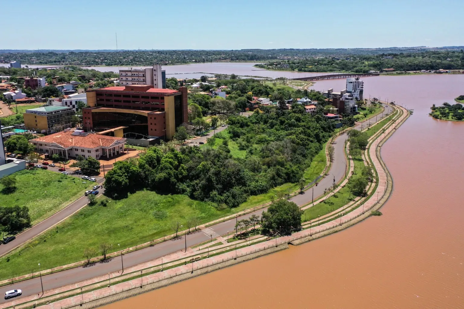 Portada COSTANERA AUGUSTO ROA BASTOS – ENCARNACIÓN