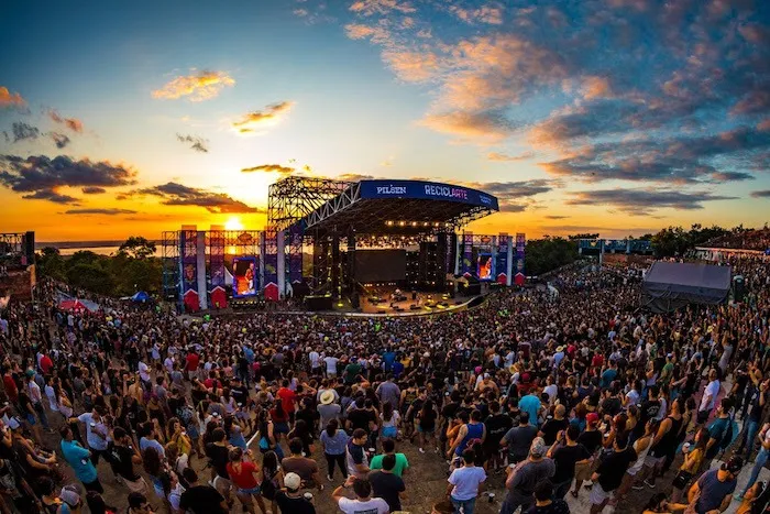 Portada ANFITEATRO JOSÉ ASUNCIÓN FLORES