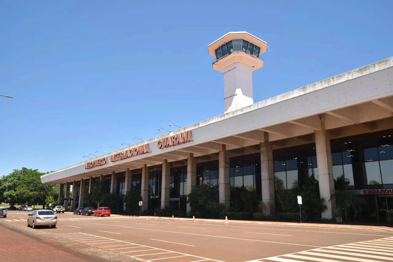 Portada AEROPUERTO INTERNACIONAL GUARANÍ (AGT)