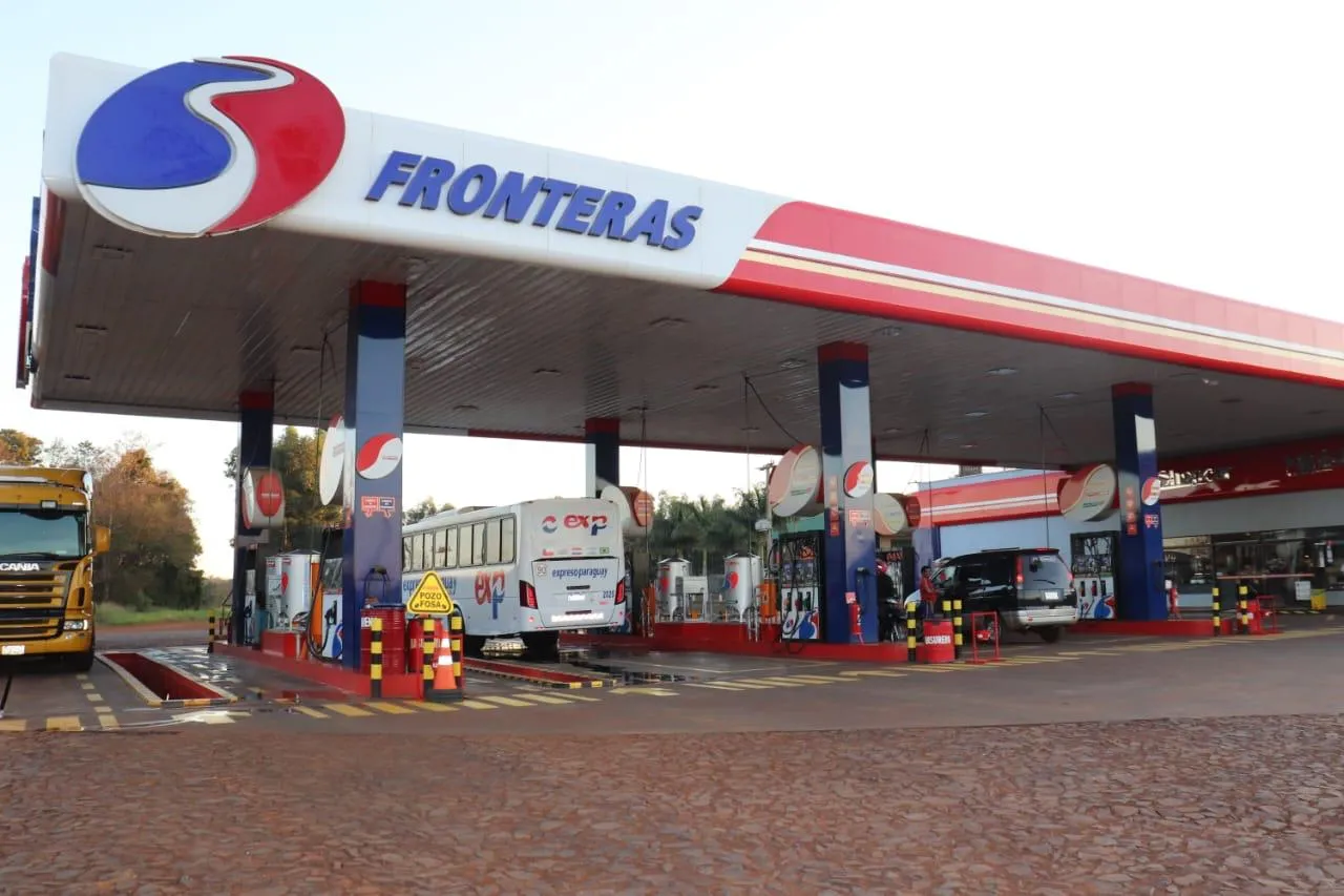 3 Fronteras